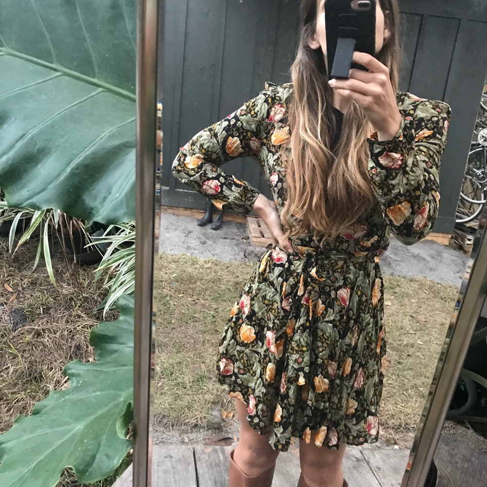 Ecote UO floral long sleeve short wrap dress